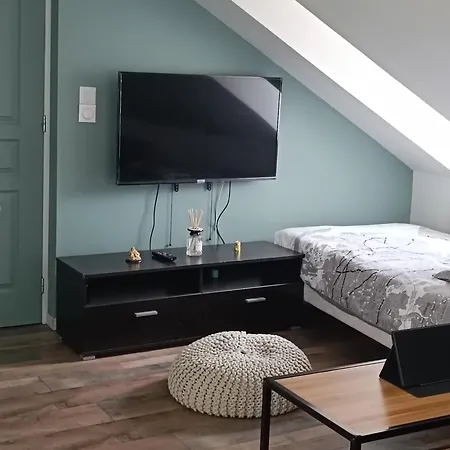 De Charme Centre Apartman *