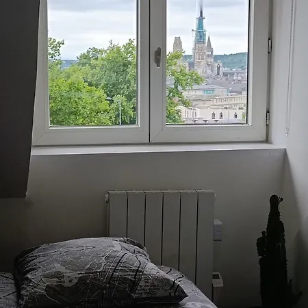 De Charme Centre Apartment *